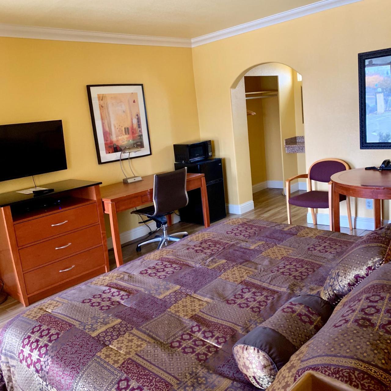 Town & Country Motel Livingston Kültér fotó