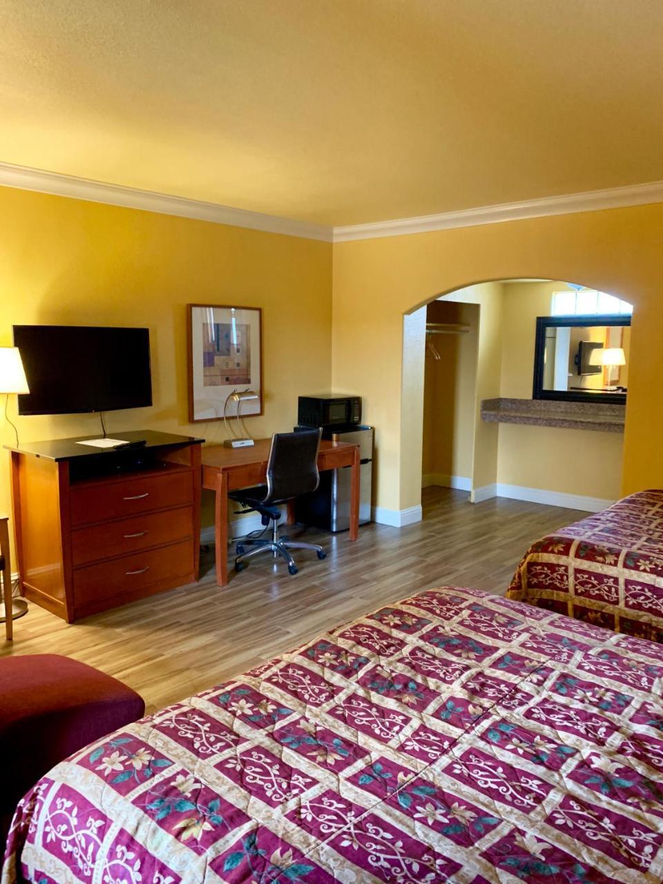 Town & Country Motel Livingston Kültér fotó